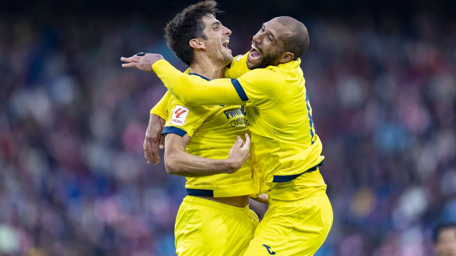 Venda d’entrades davant el Real Betis