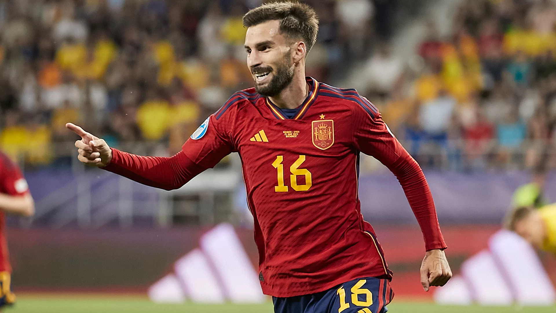 Spain call up Álex Baena