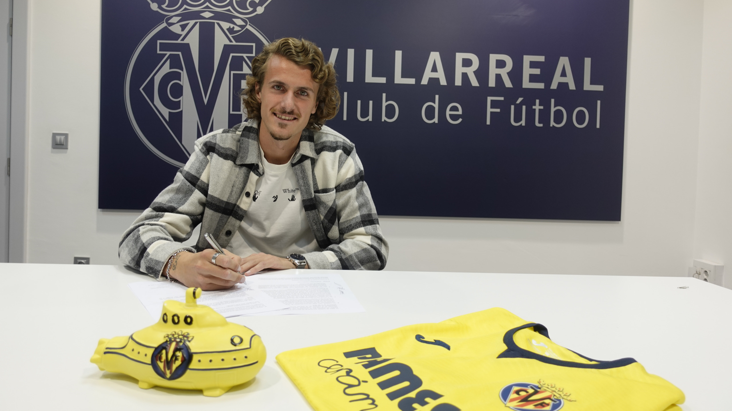 Carlos Romero será groguet hasta 2027