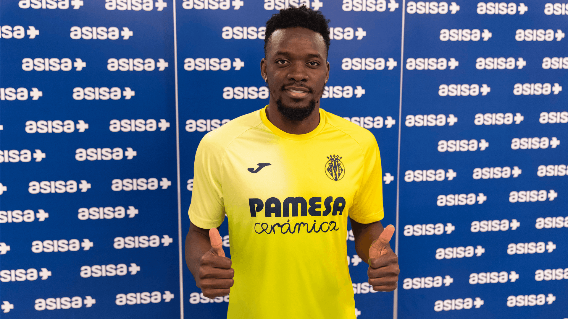 Bertrand Traoré supera la revisió mèdica