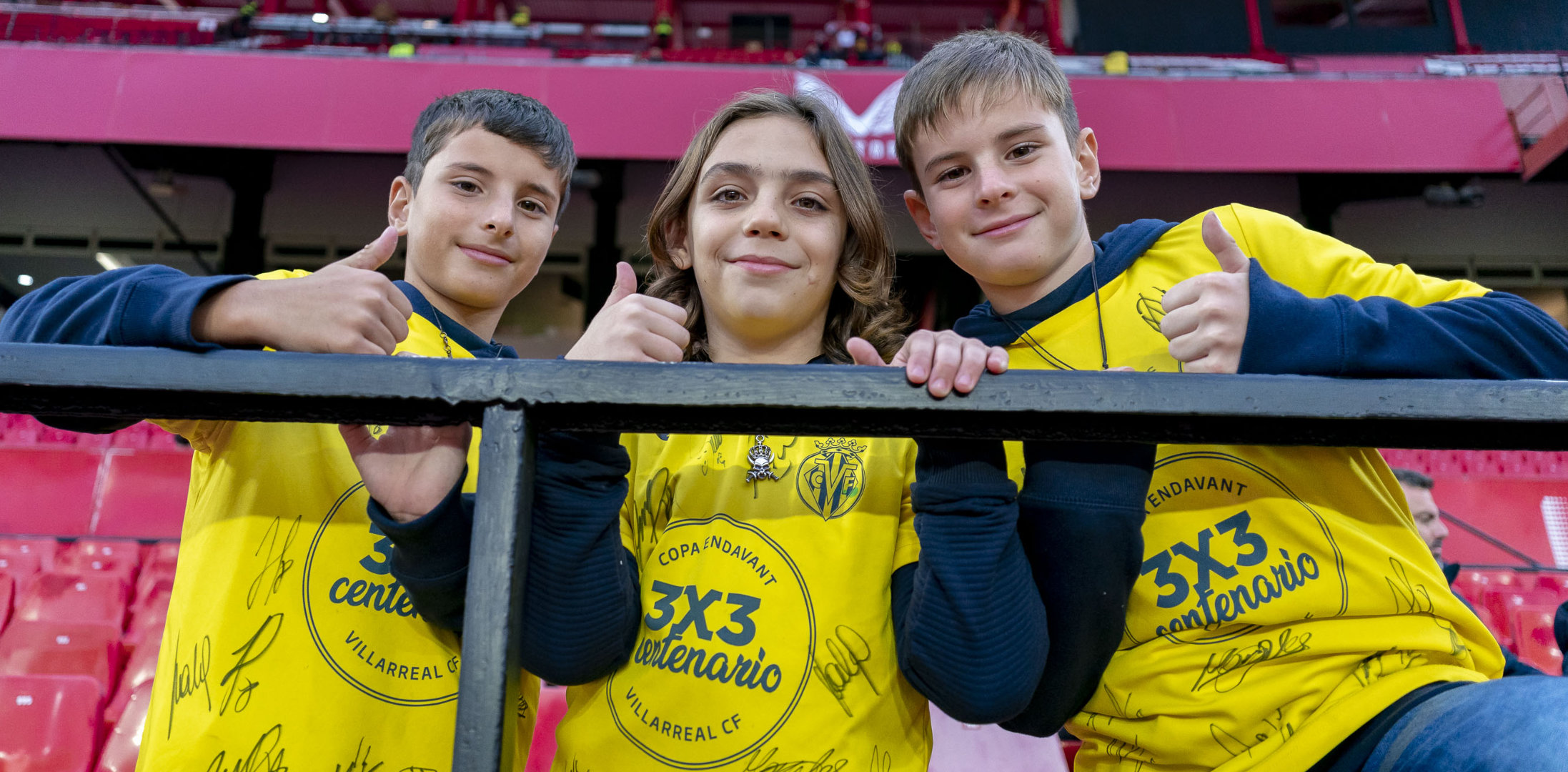 ¡Anima al Villarreal en el Benito Villamarín!