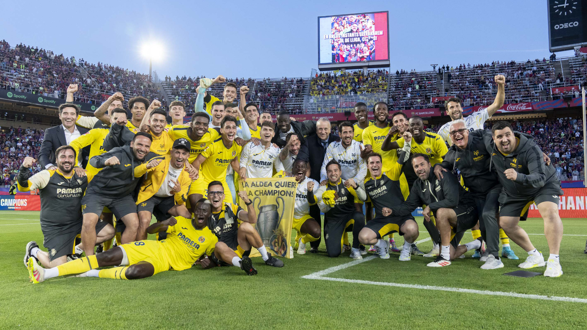 Una celebración de ‘Champions’ en Montjuïc