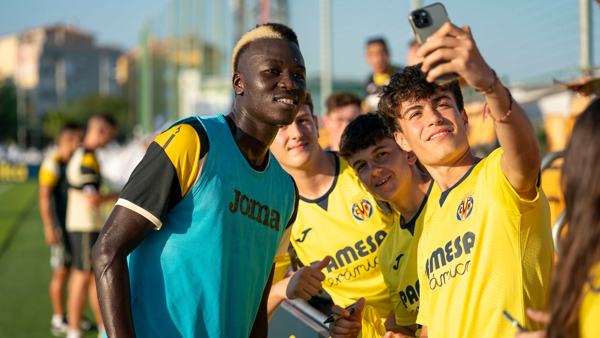 ¡Ven al primer entrenamiento del Villarreal CF!