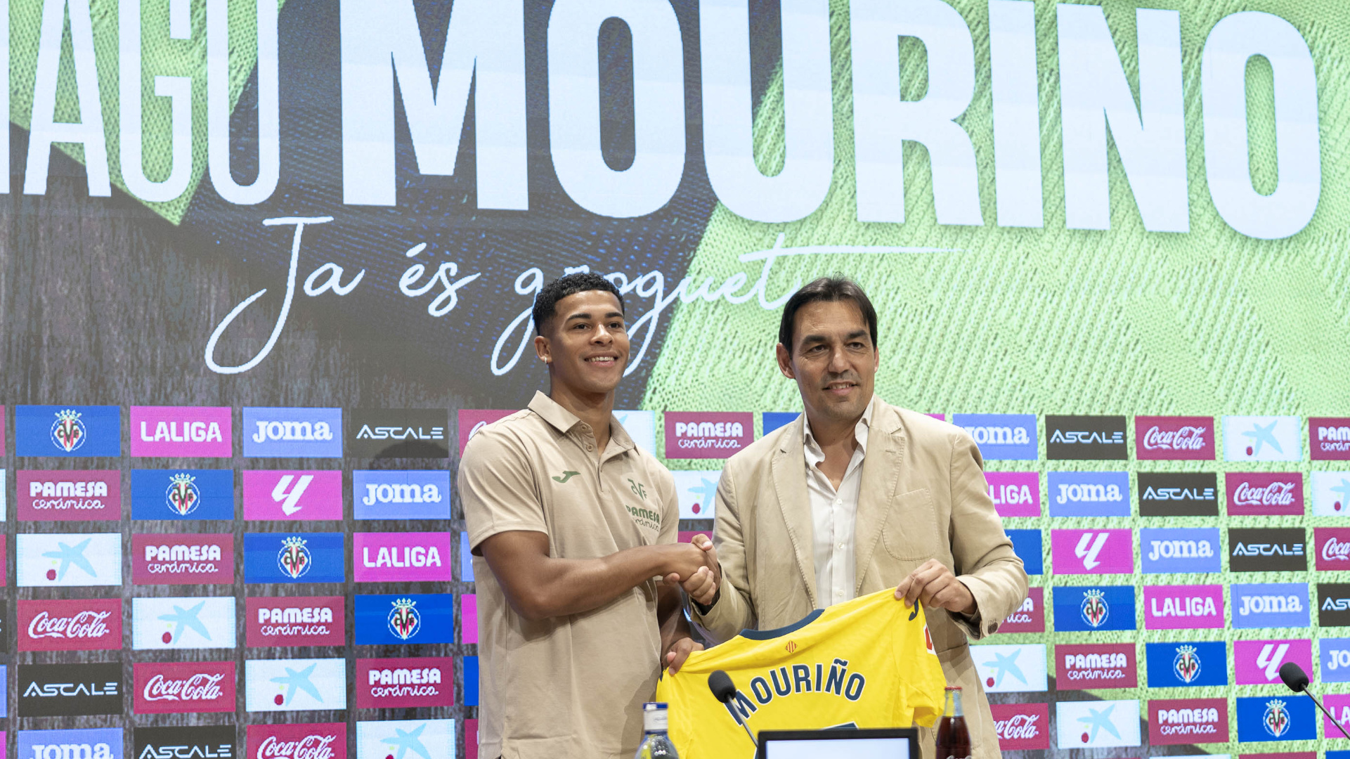 Les millors imatges de la presentació de Santiago Mouriño