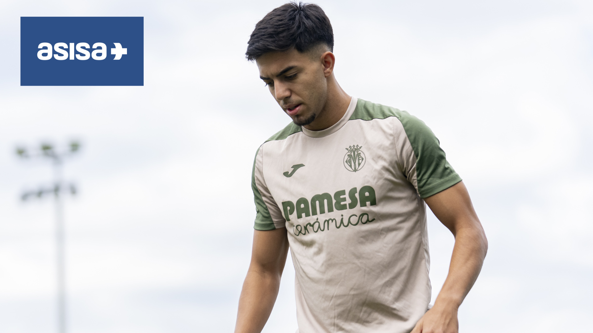 Ilias Akhomach recibe el alta médica