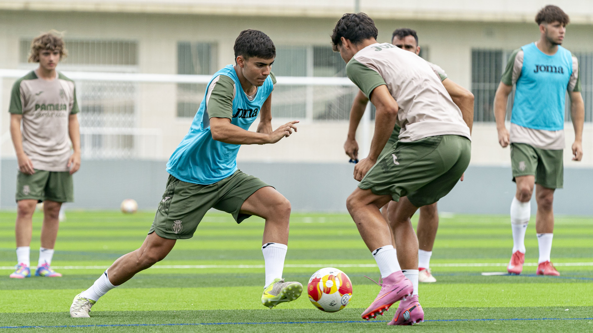 El Juvenil A-Jove Español, en directo por V Play