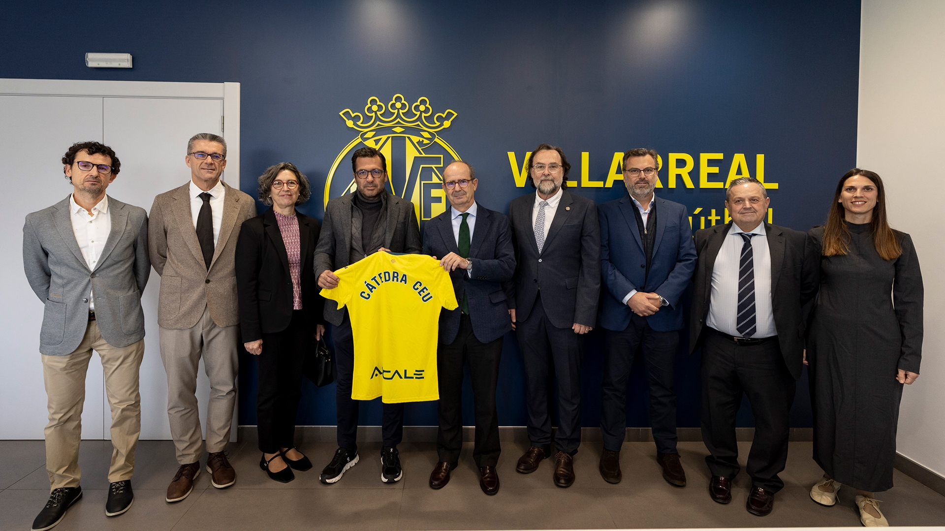 La Cátedra Villarreal CF del CEU acerca el deporte adaptado a jóvenes con diversidad funcional