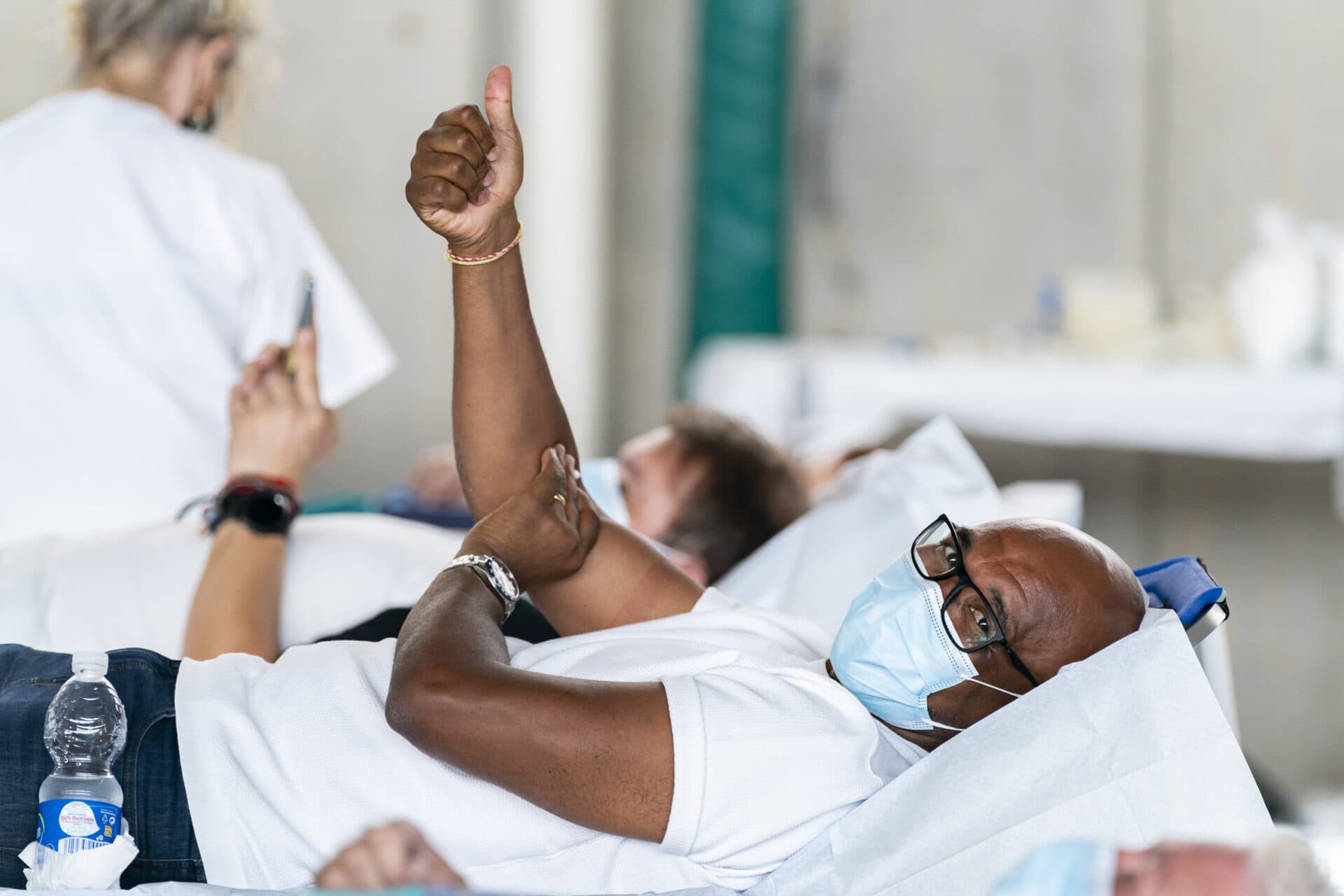 La afición demuestra su solidaridad en la campaña de donación de sangre