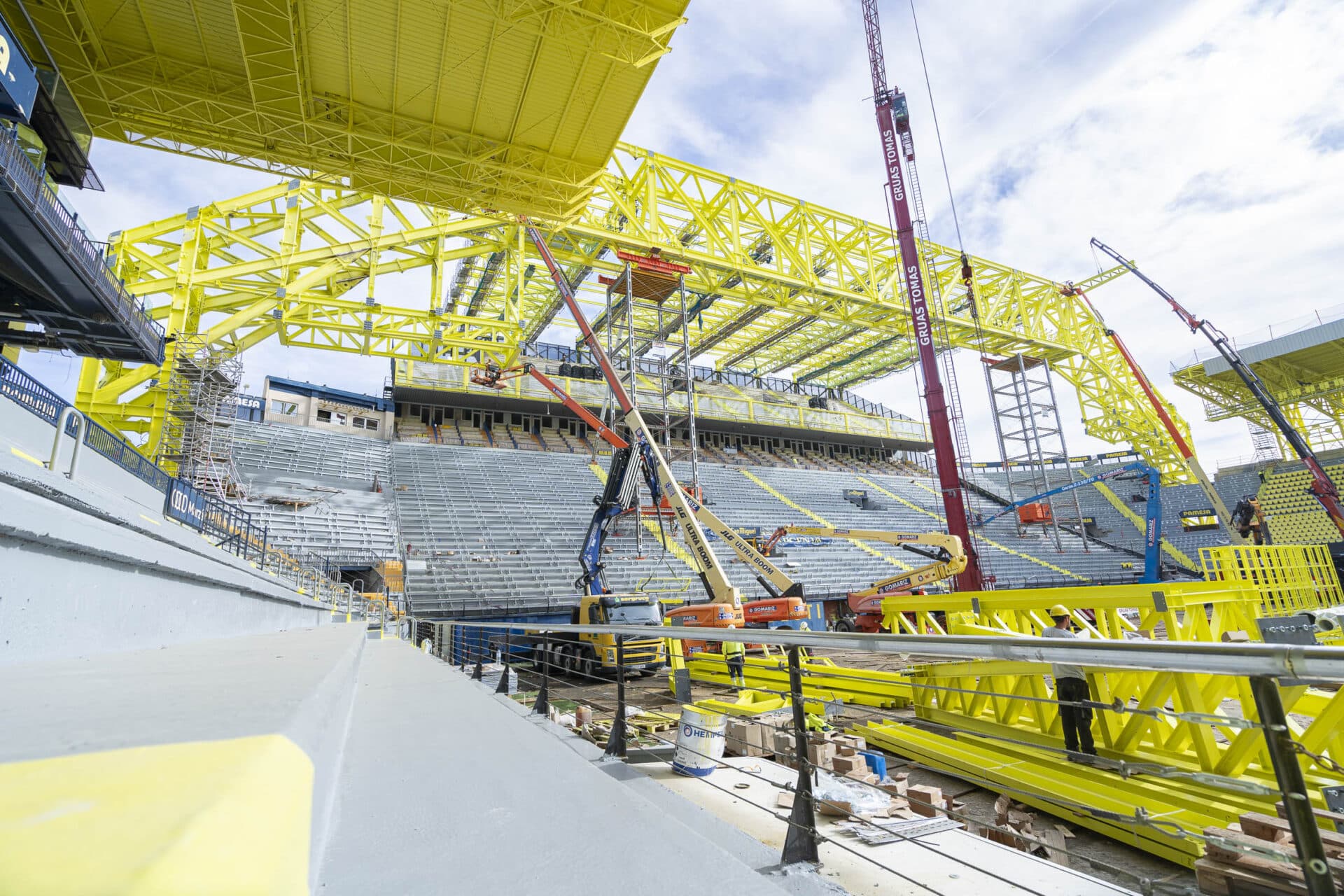 20221109ObrasEstadioCeramica010
