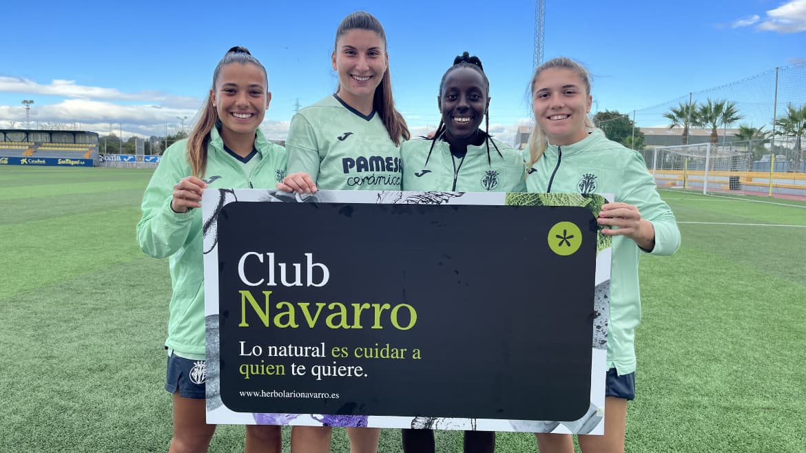 Las nuevas groguetes se unen al Club Navarro