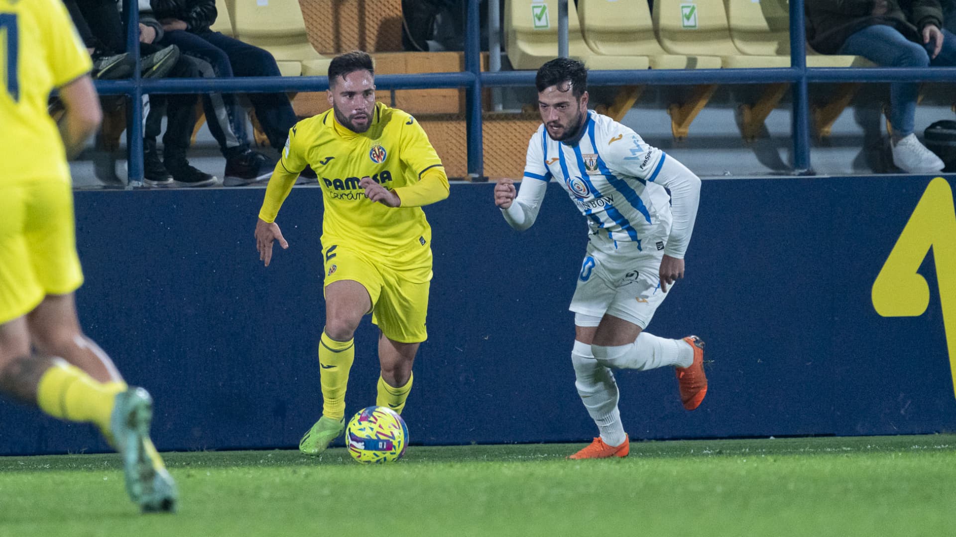 El Villarreal B suma y sigue en el Mini Estadi (0-0)
