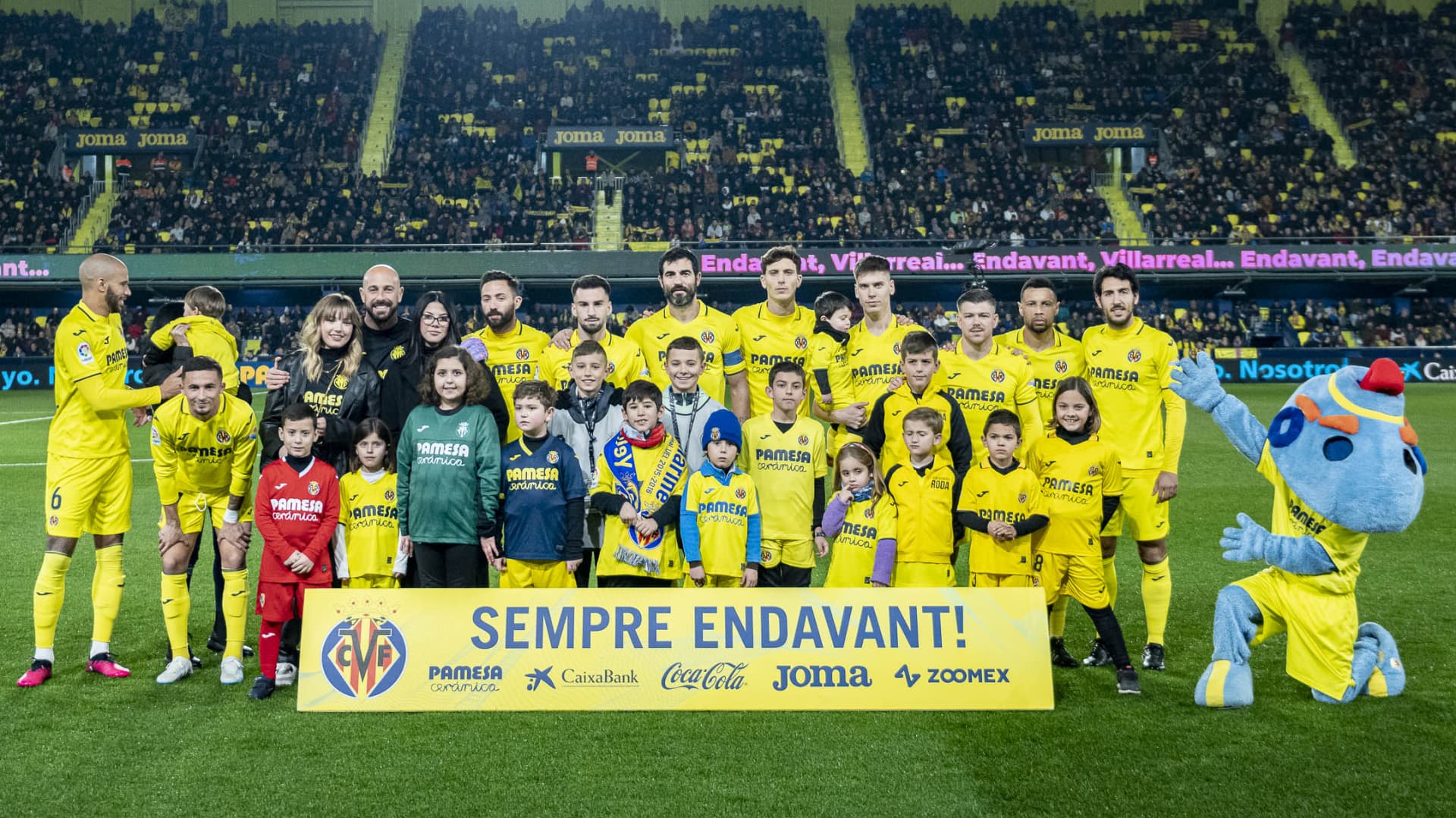 Fes-te una foto amb l’onze del Villarreal davant el Real Betis!