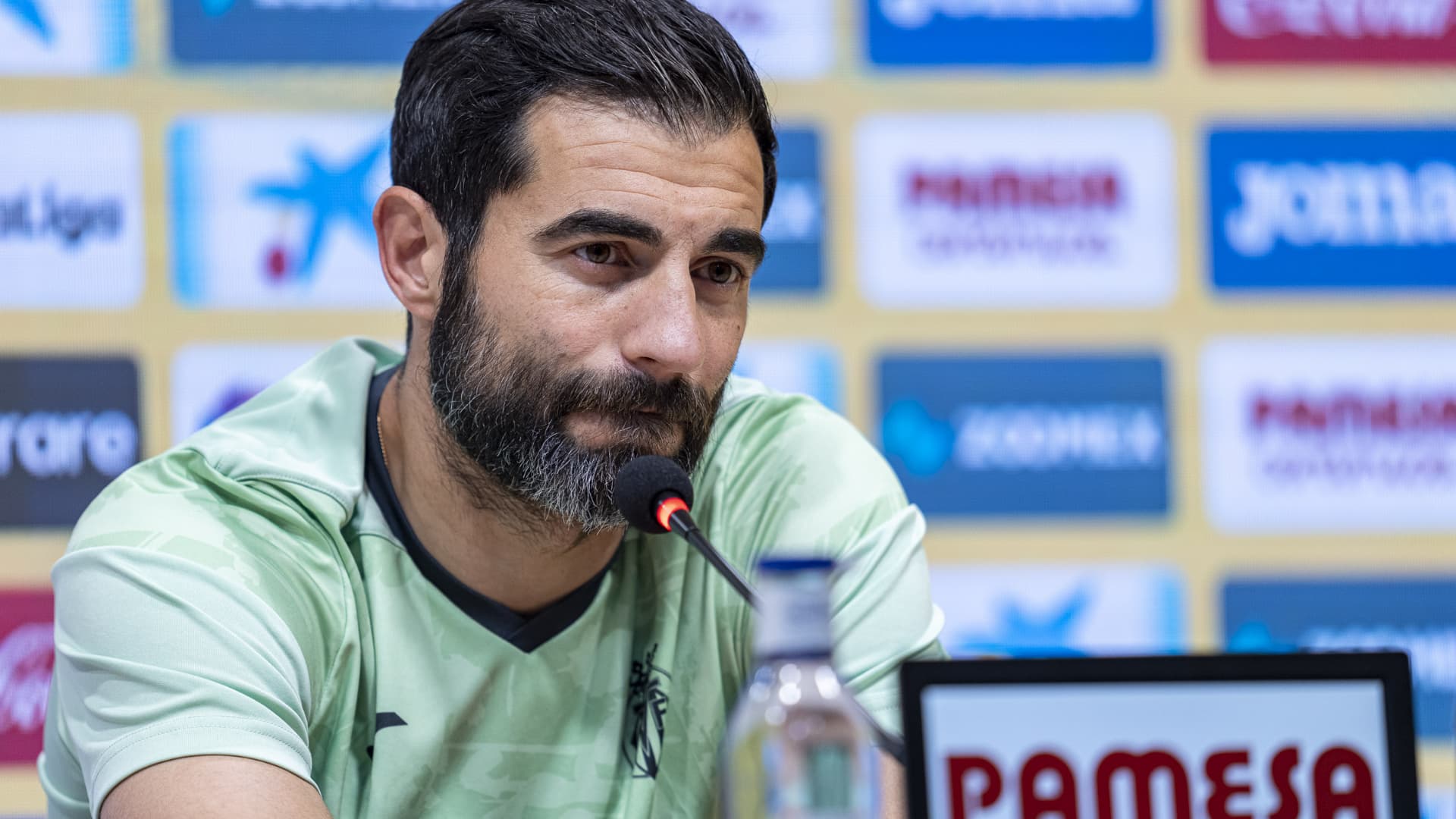 Albiol: “Guanyar a la Real ens faria somiar amb la Champions”