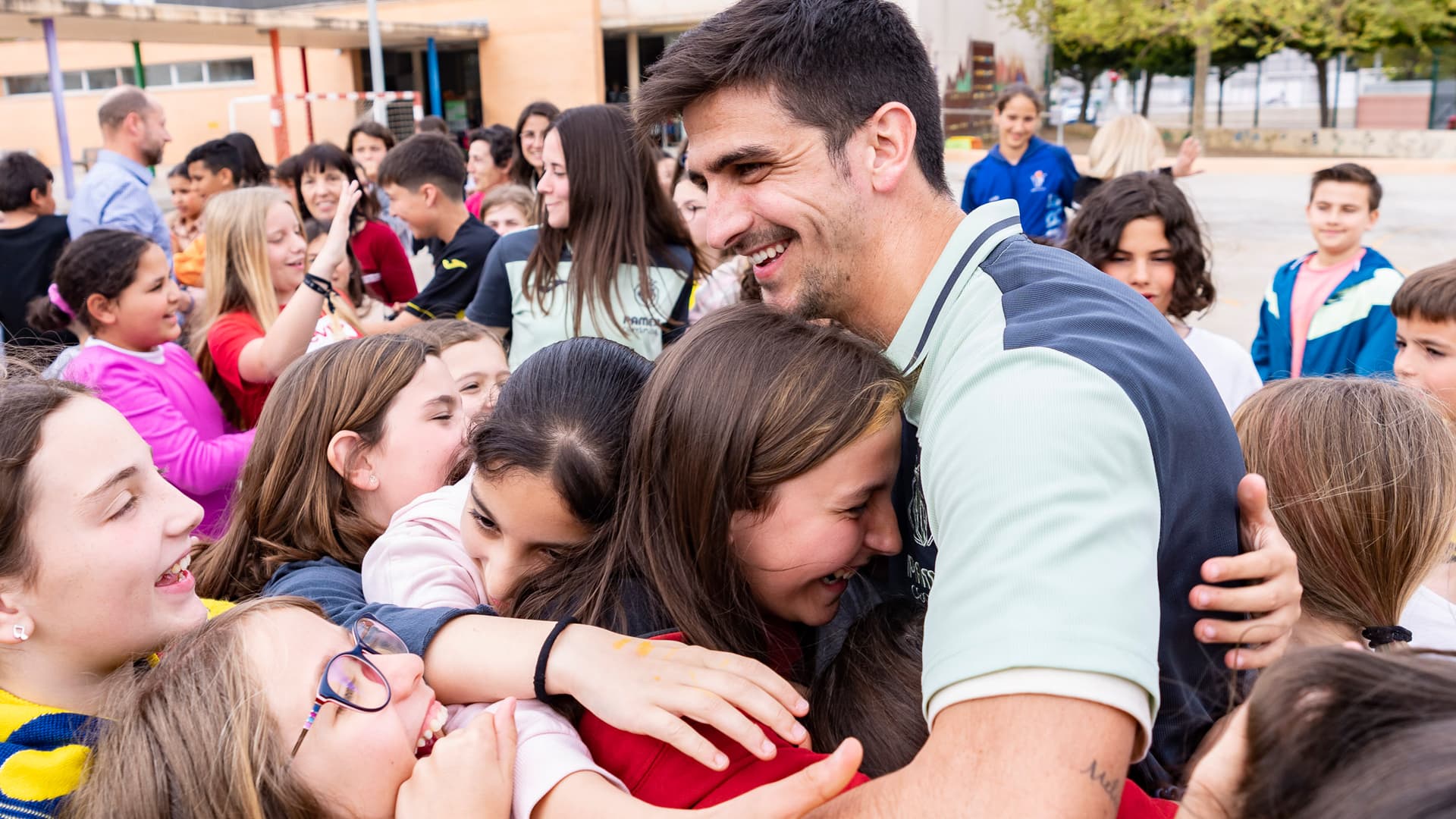 Gerard Moreno y Rocío García vuelven al colegio
