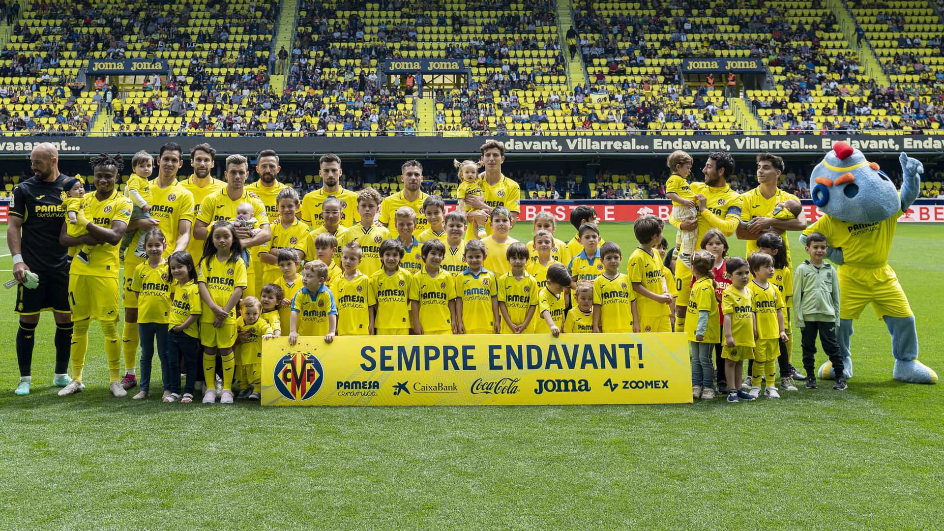 ¡Hazte tu foto con el once del Villarreal frente al Espanyol!