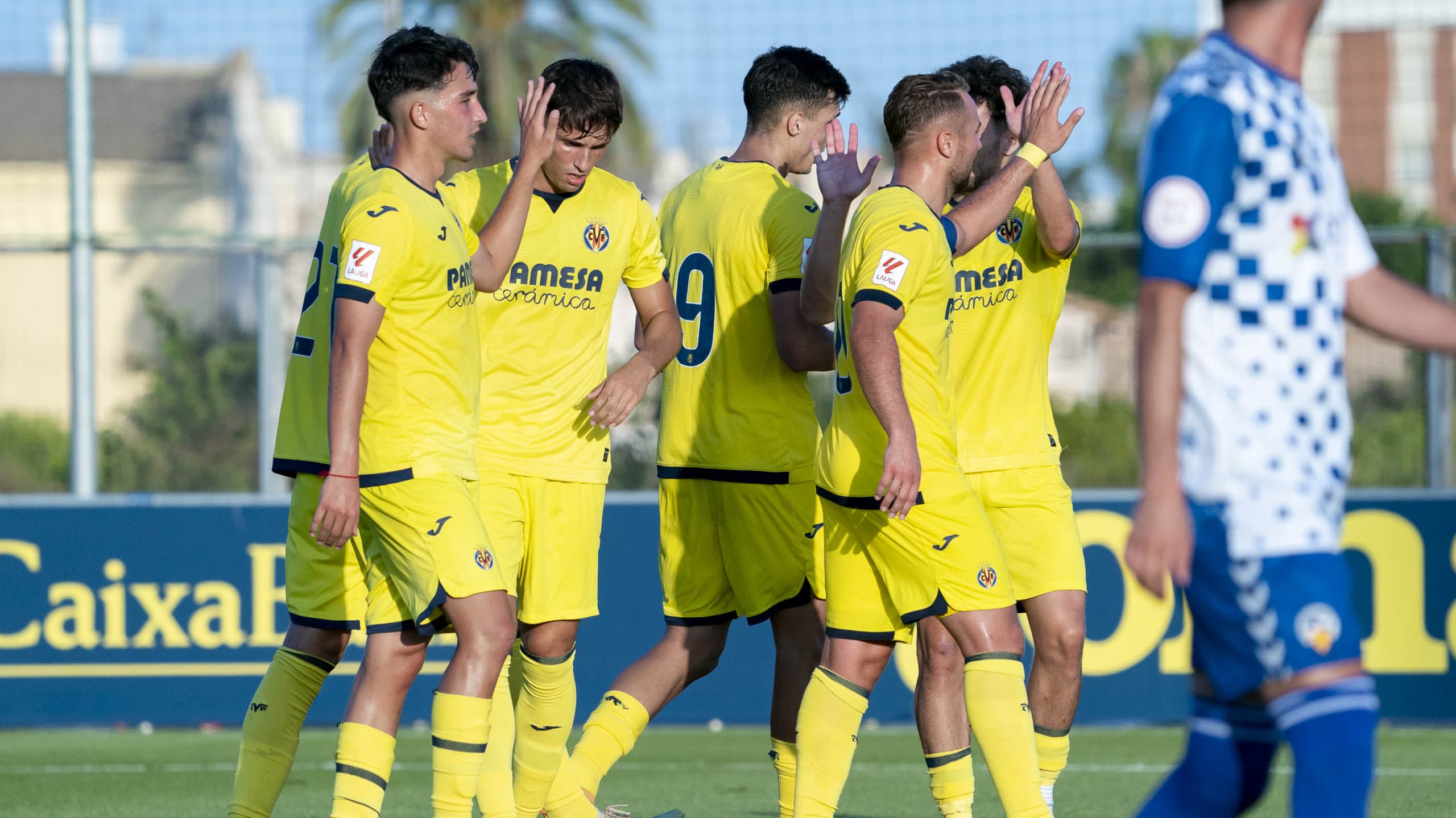 El Mini Submarino vence y convence (4-0)