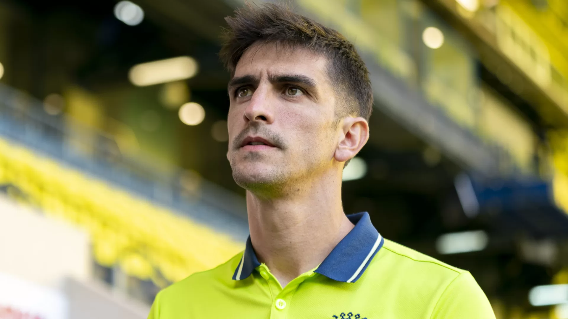 El Villarreal ret homenatge a Gerard en la prèvia del FC Barcelona