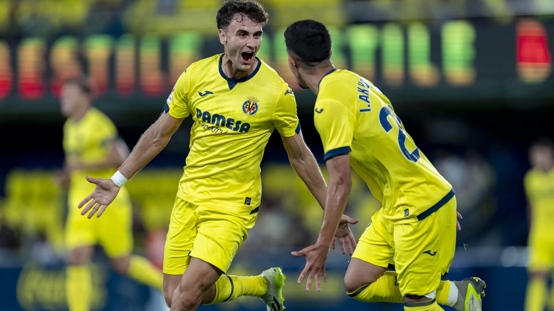 Álex Forés, un inicio a base de goles