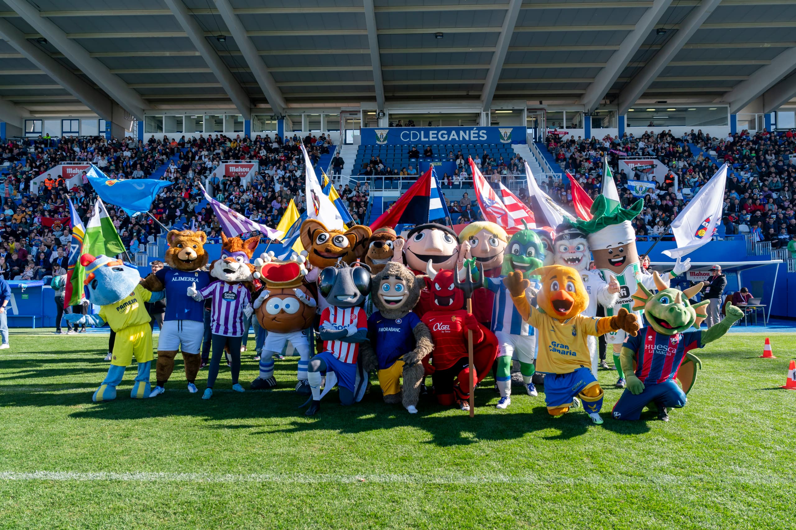 23-24 LALIGA DE LAS mASCOTAS (23)