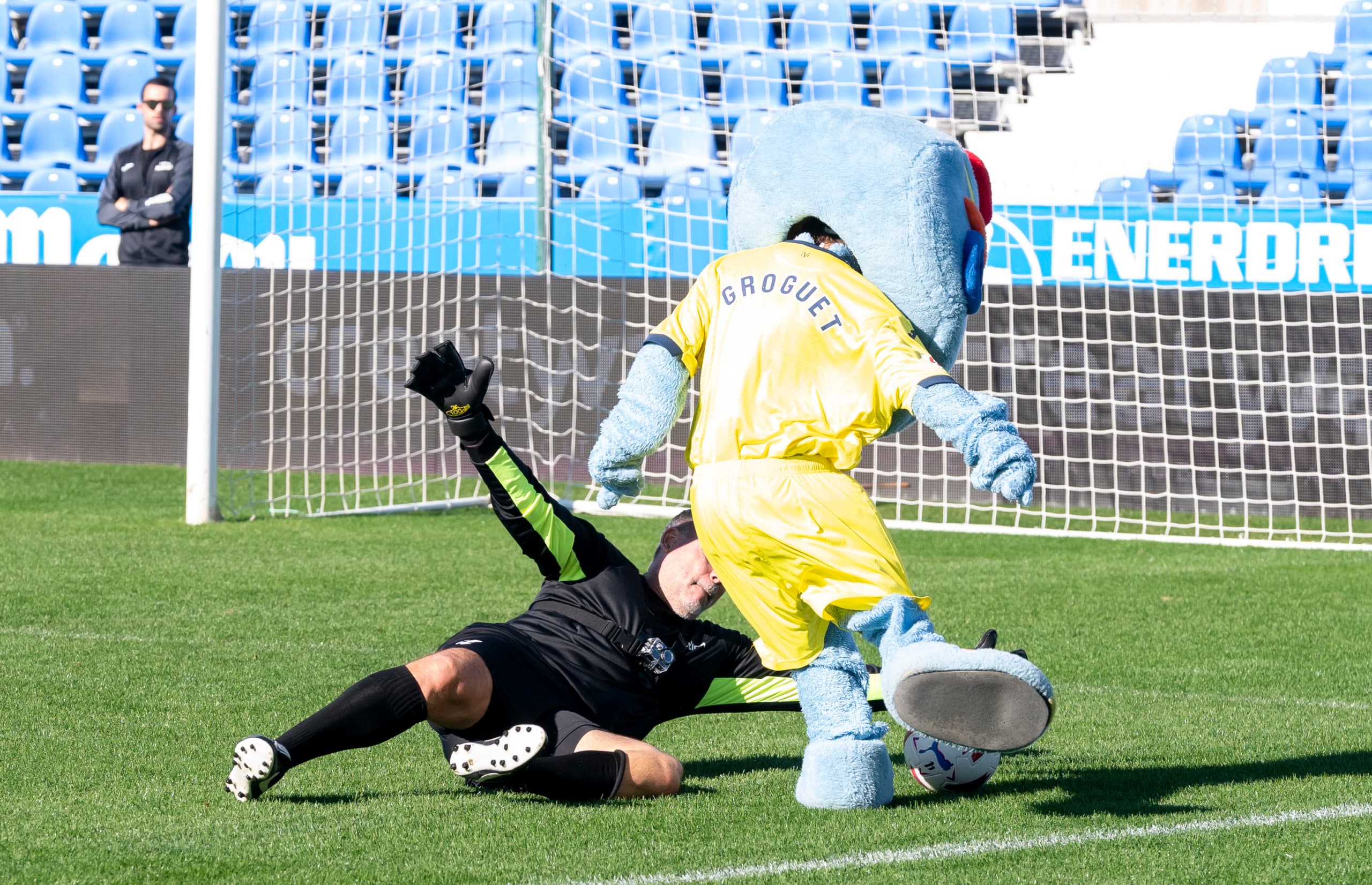 23-24 LALIGA DE LAS mASCOTAS (50)