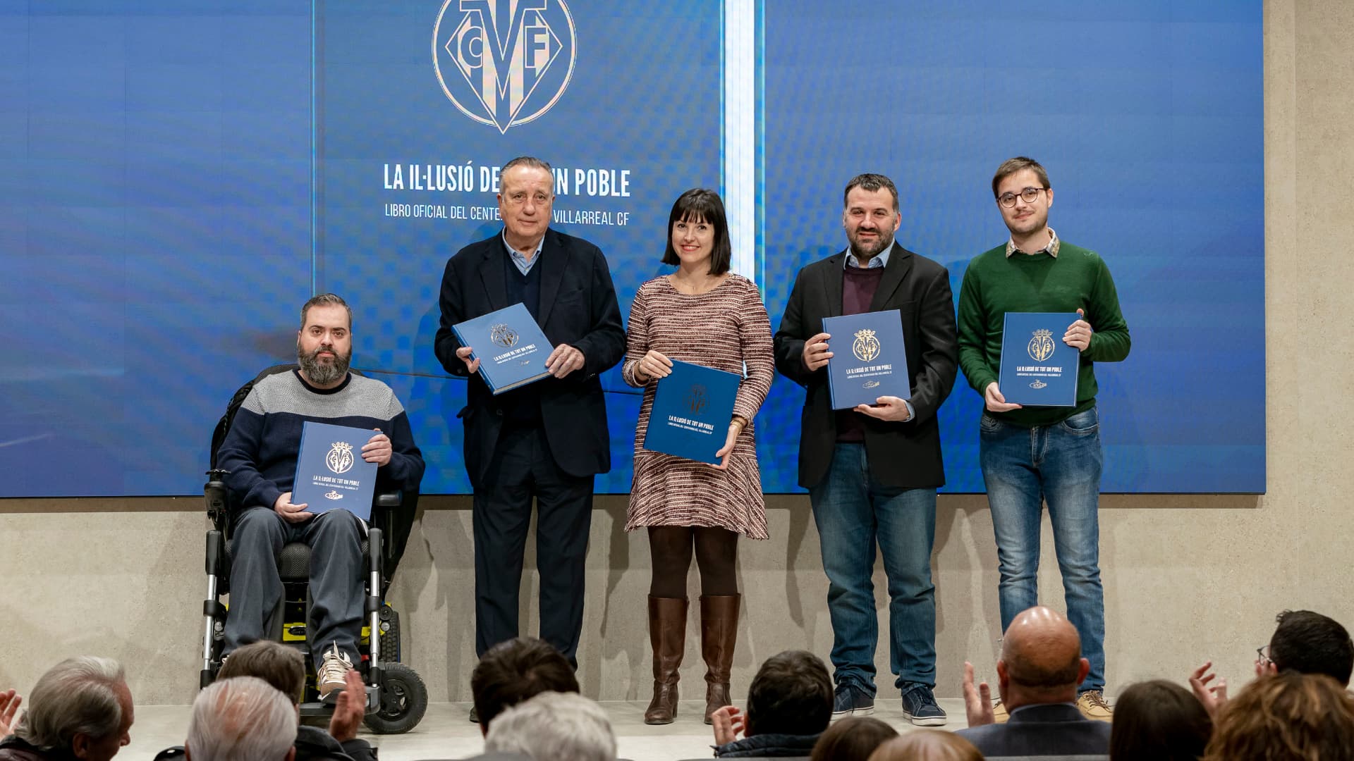 El club presenta el libro oficial del centenario