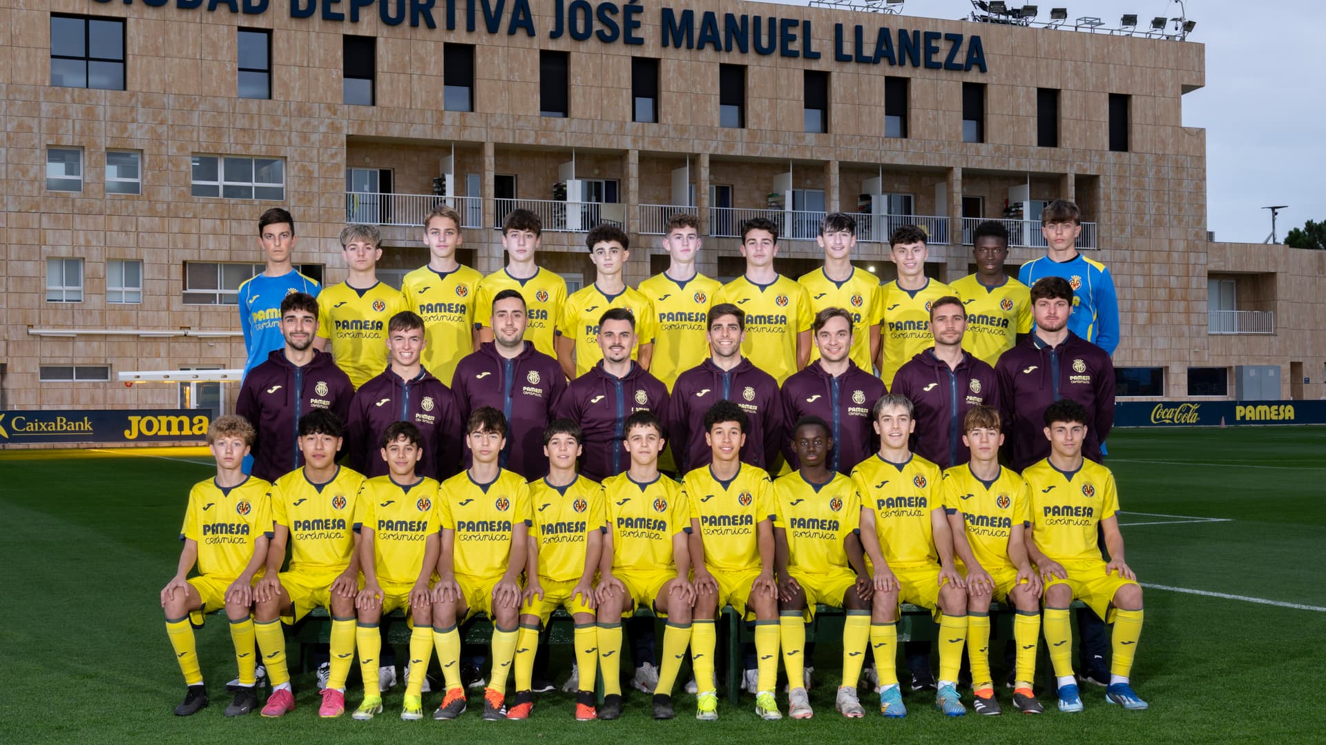 Cinco groguets para el estreno de La Roja Sub-14