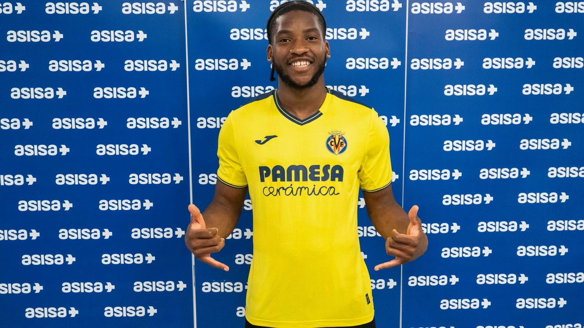 Willy Kambwala supera la revisió mèdica