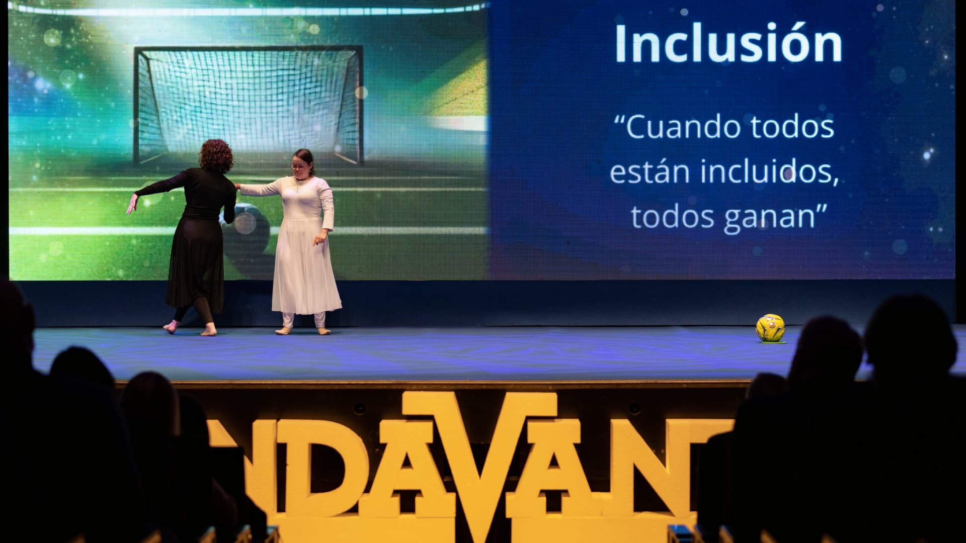 Las mejores fotografías de la Gala Endavant