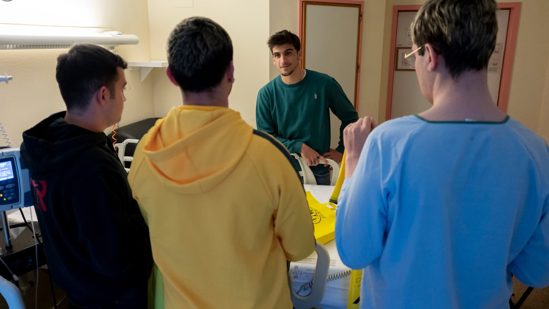 Máximo apoyo a los jóvenes agredidos tras el Villarreal-Valencia