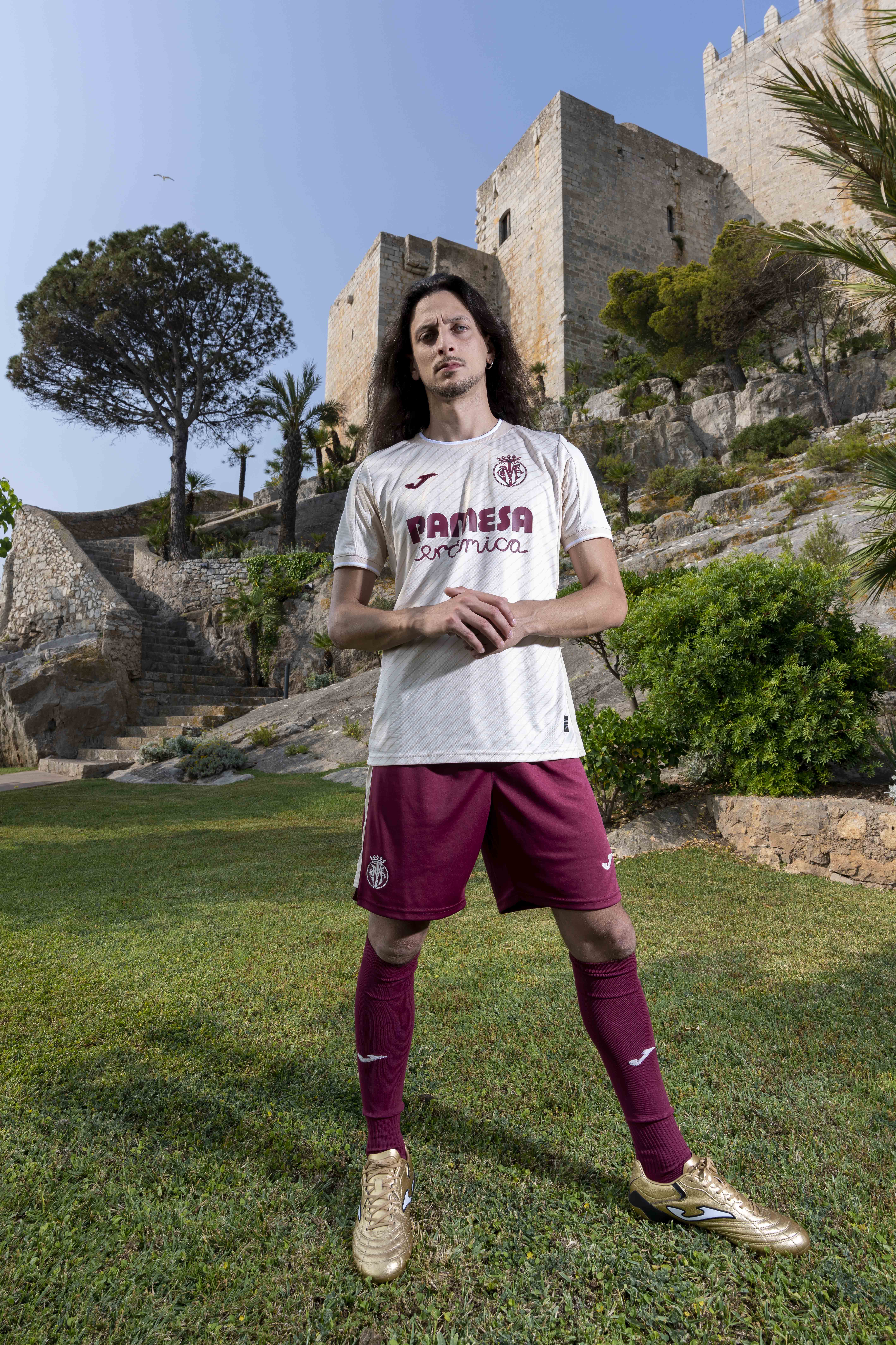 2aEquipacion-014