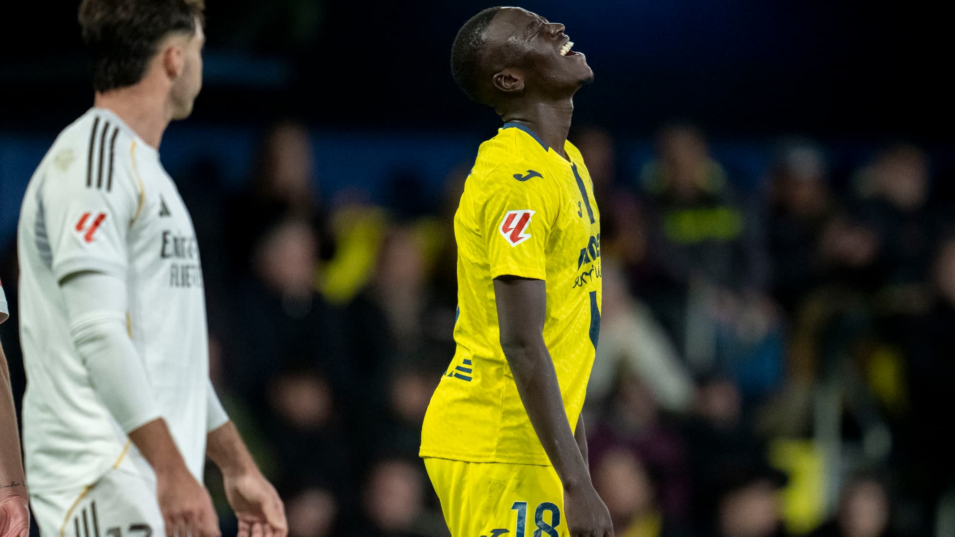 Qüestió de detalls (0-2)