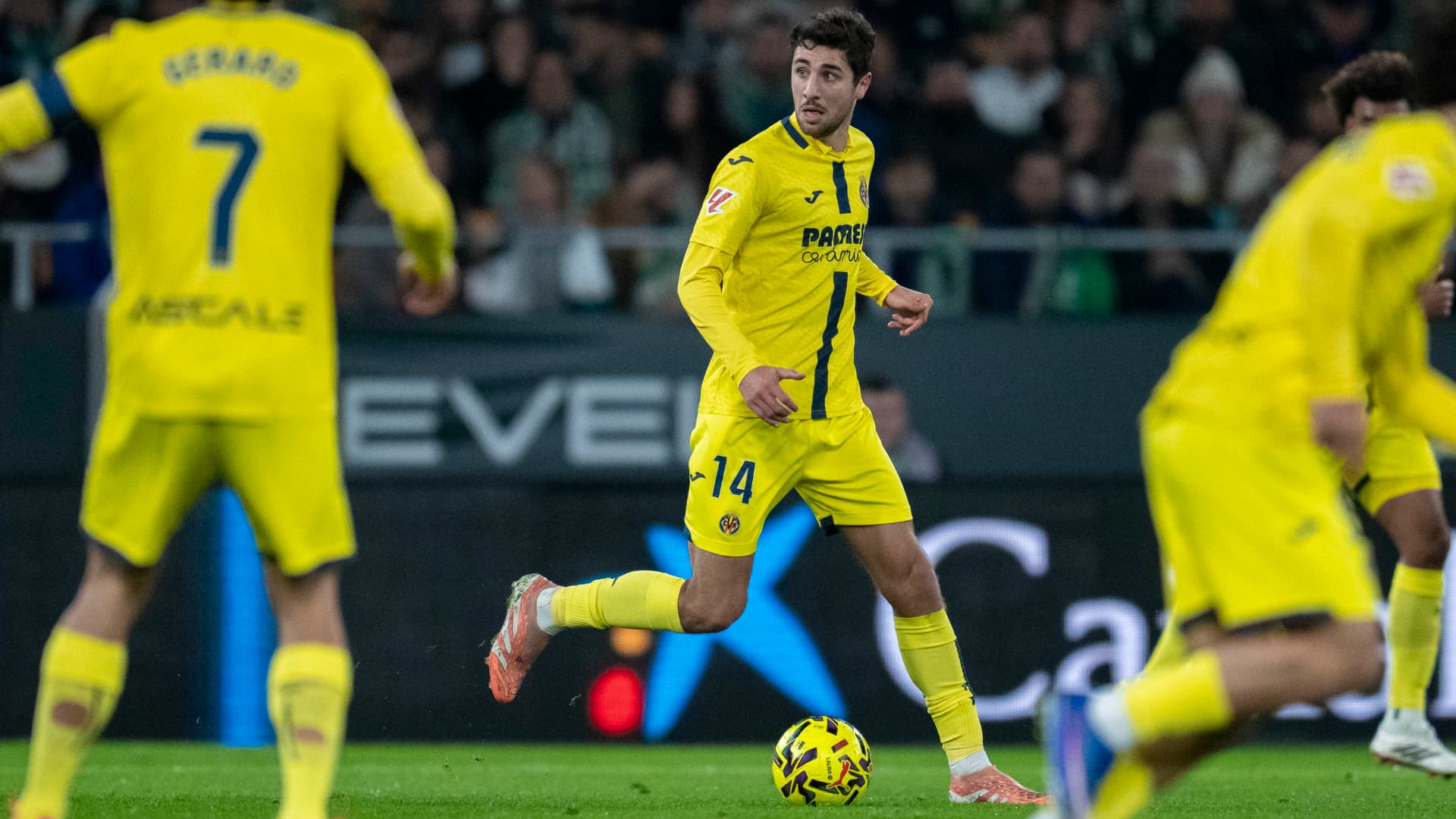 Santi Comesaña ya suma 100 con el Villarreal