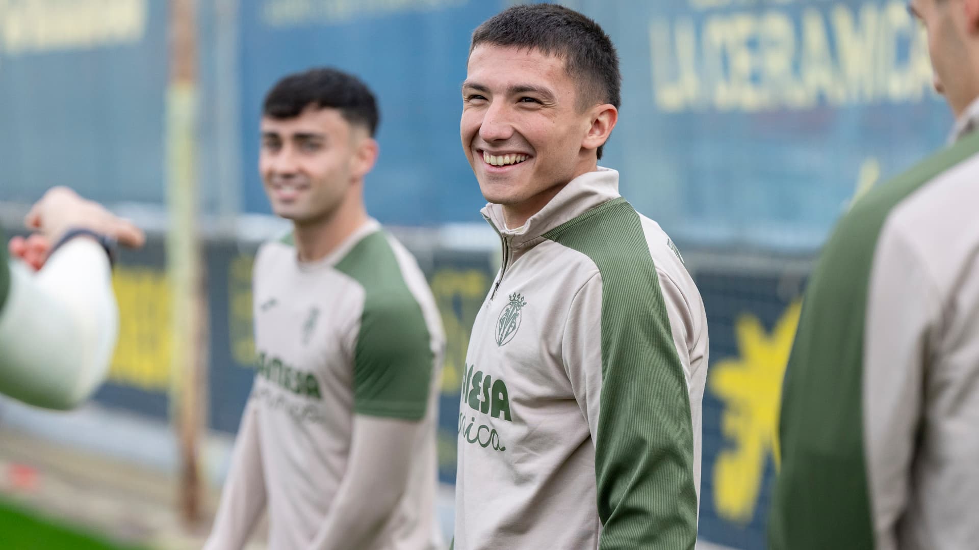 Thiago Fernández, cedido al Real Oviedo