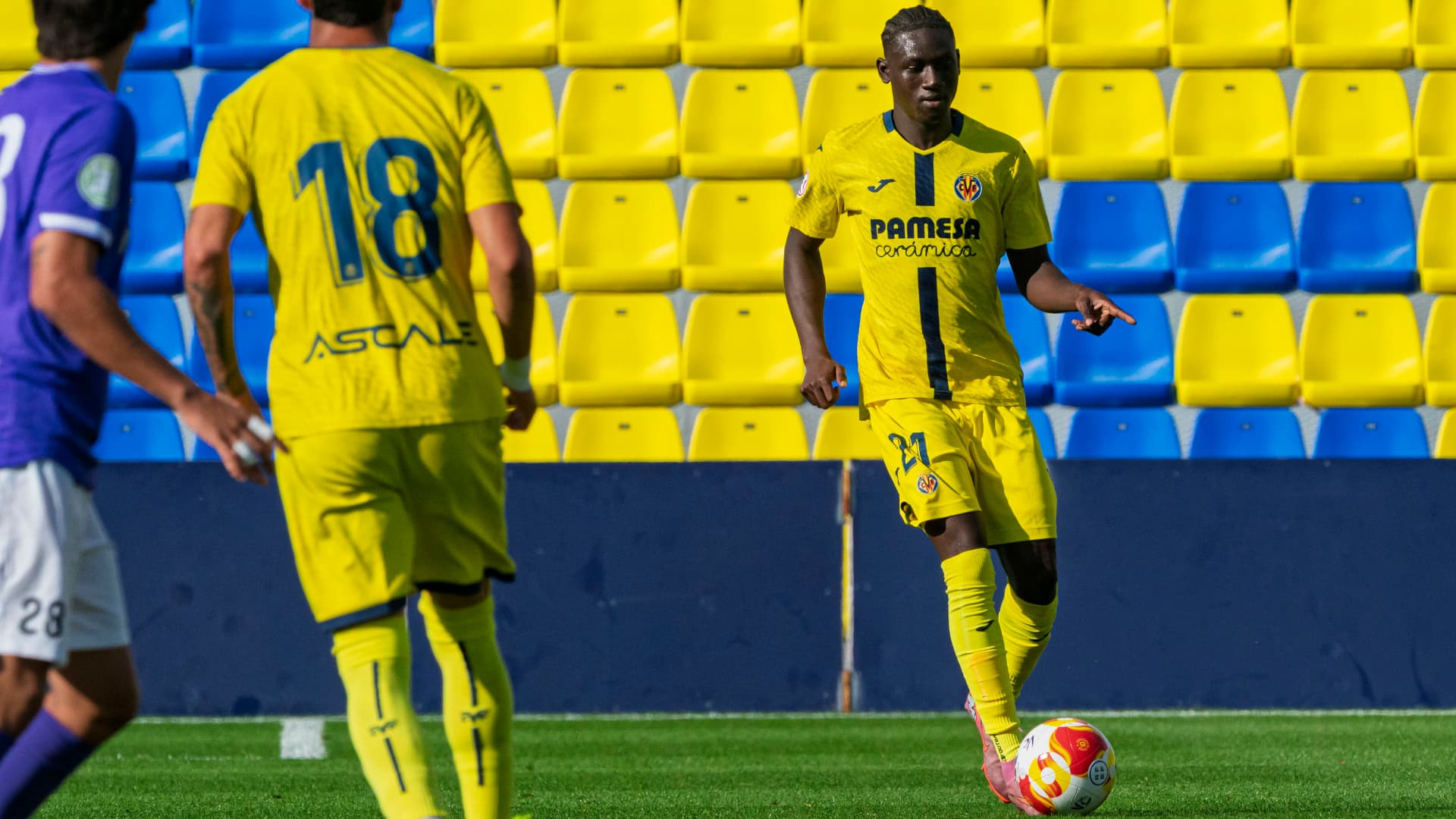 El Villarreal CF renueva a Manfa Keita hasta 2029