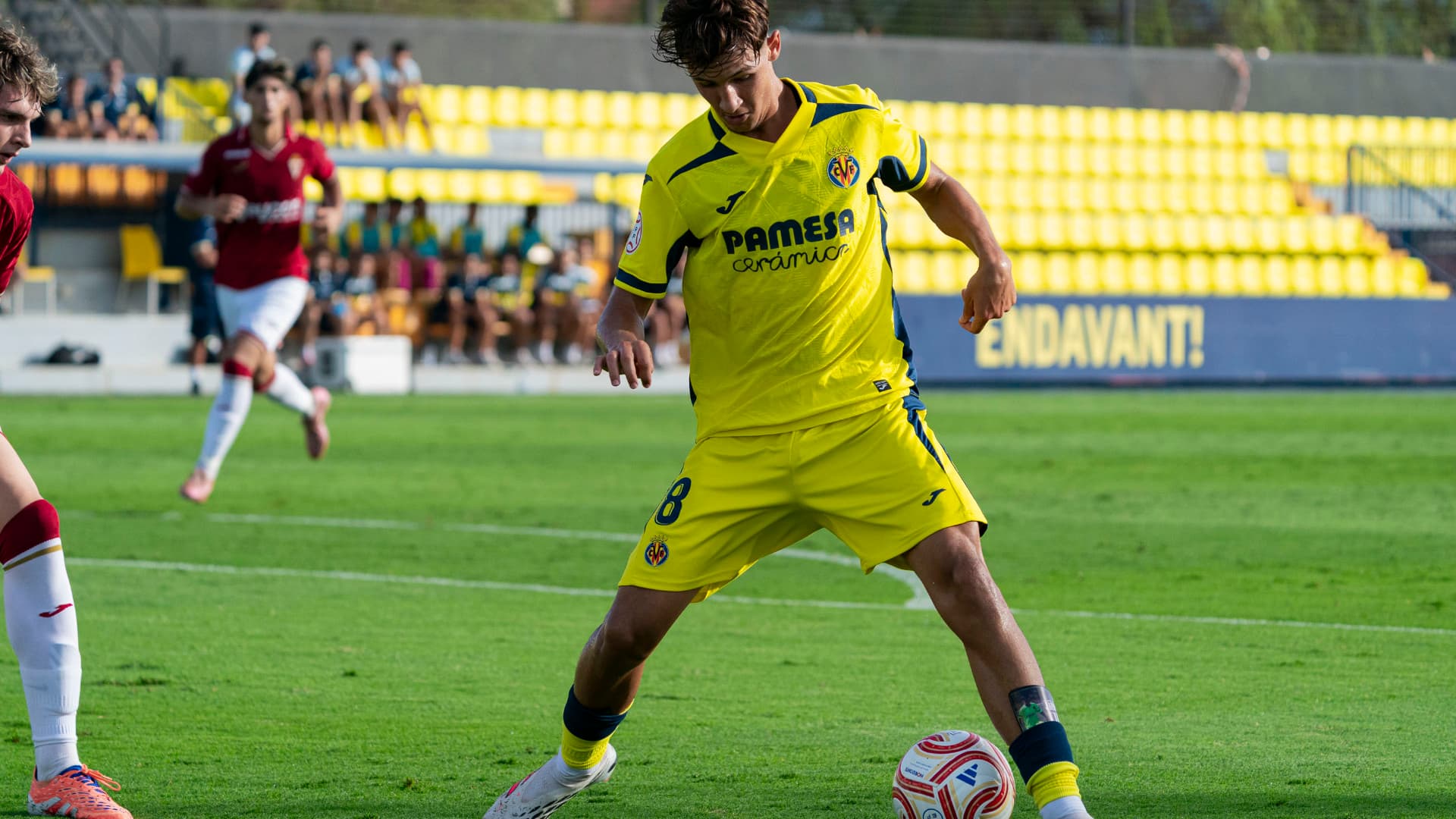 ¡Vive el derbi de juveniles entre el Villarreal y el Castellón!