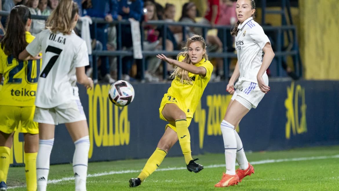 Derrota ante el Real Madrid Femenino (0-4)