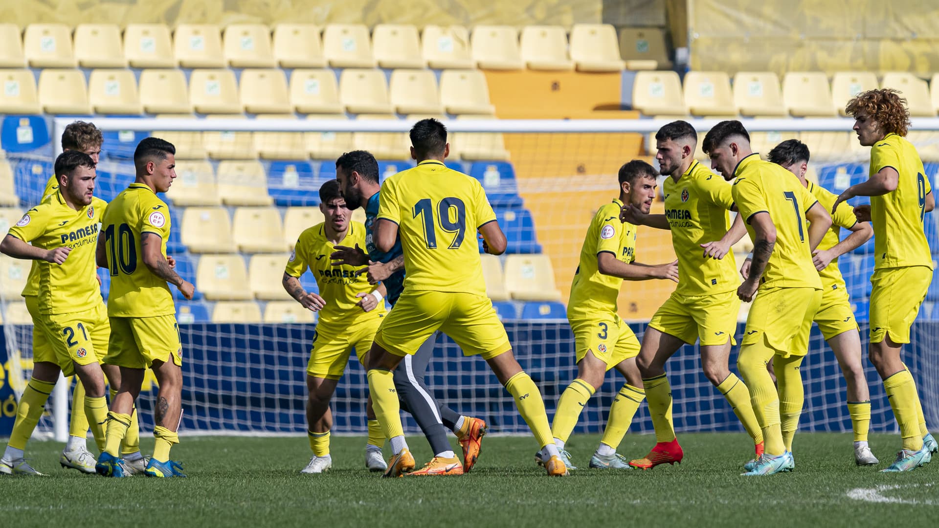 Watch Villarreal C vs Torrent live!