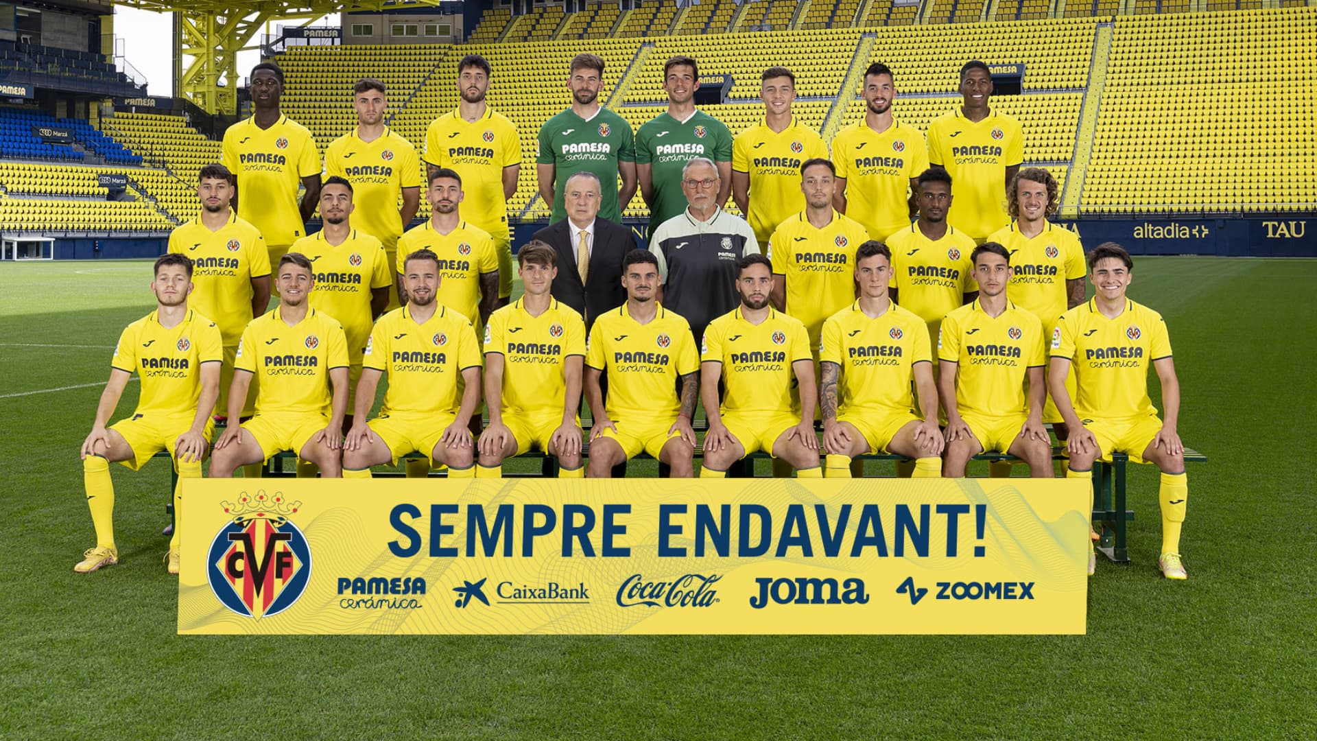 La foto oficial del Villarreal B en el Estadio de la Cerámica