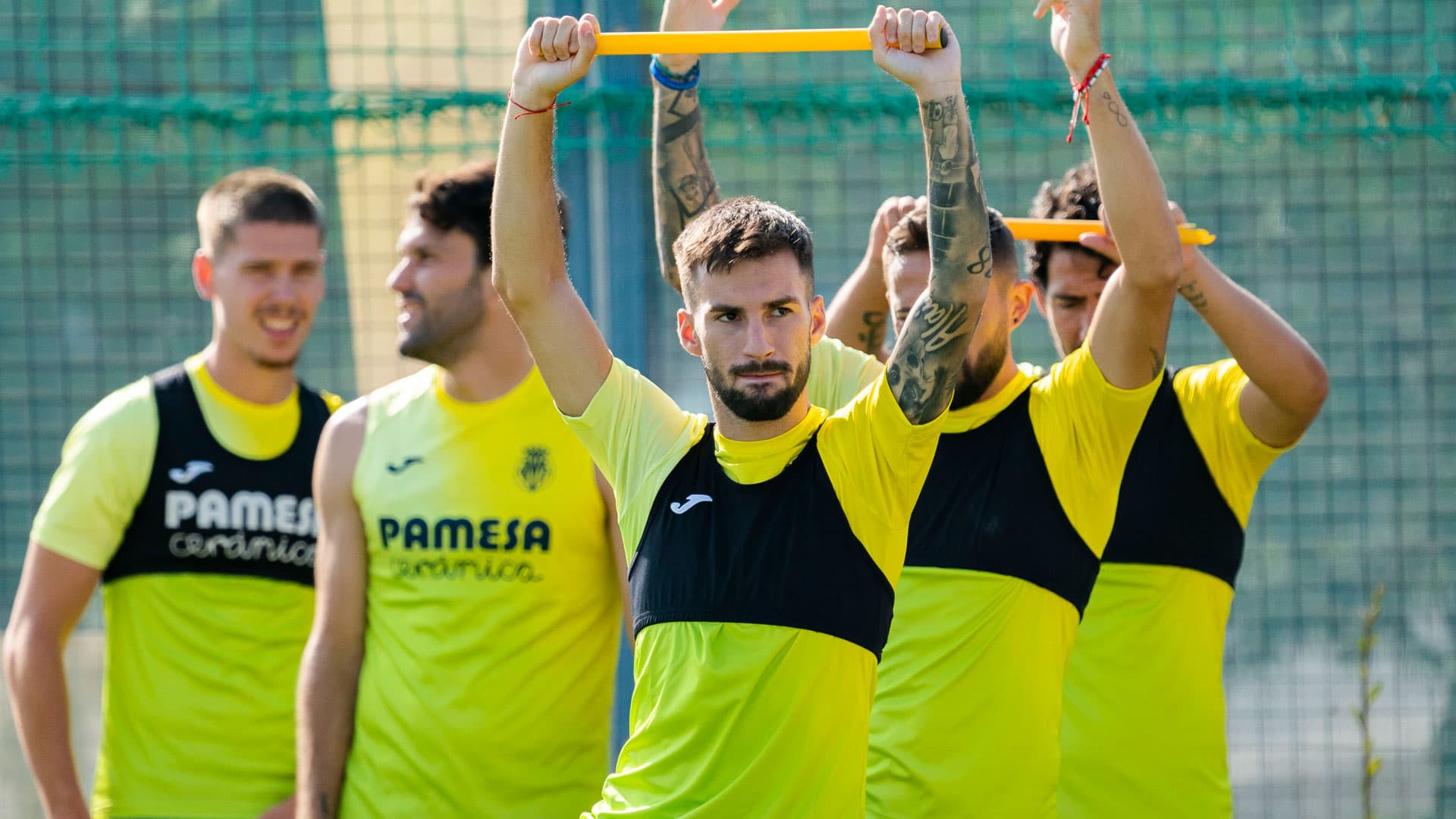Álex Baena returns to training