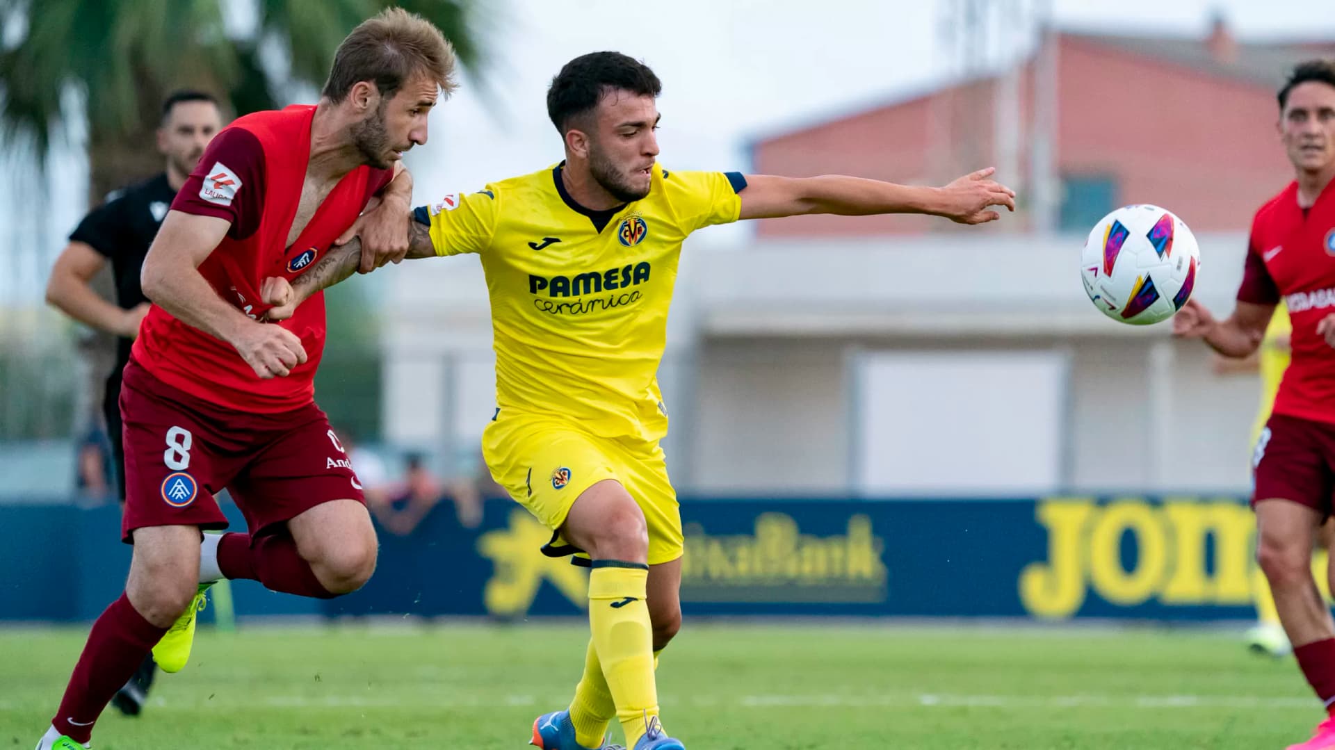 Jonny Arriba, traspassat al Torreense