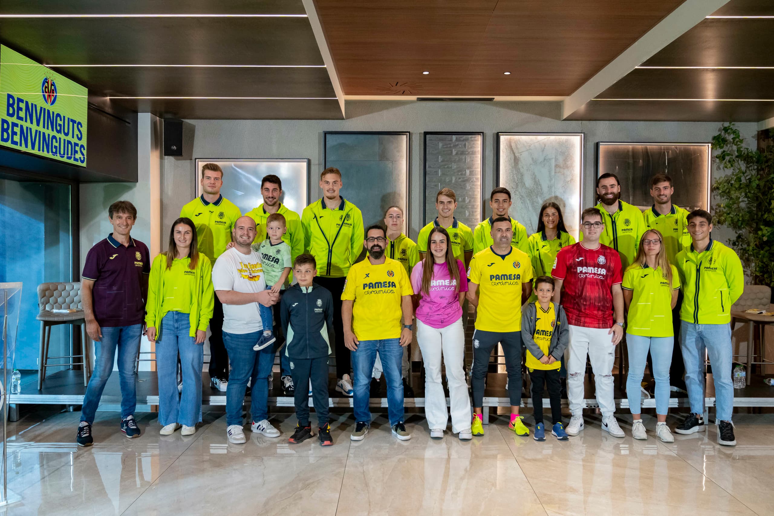 20231026-RecibimientoFichajesAPV-025