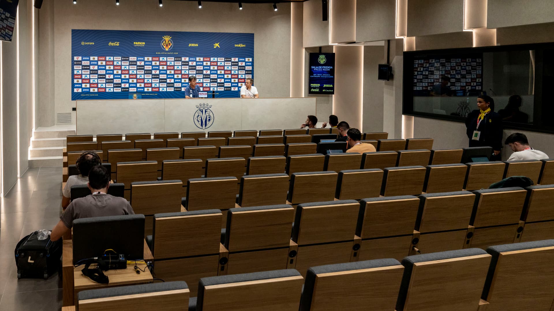 Descubre la nueva sala de prensa del Estadio de la Cerámica
