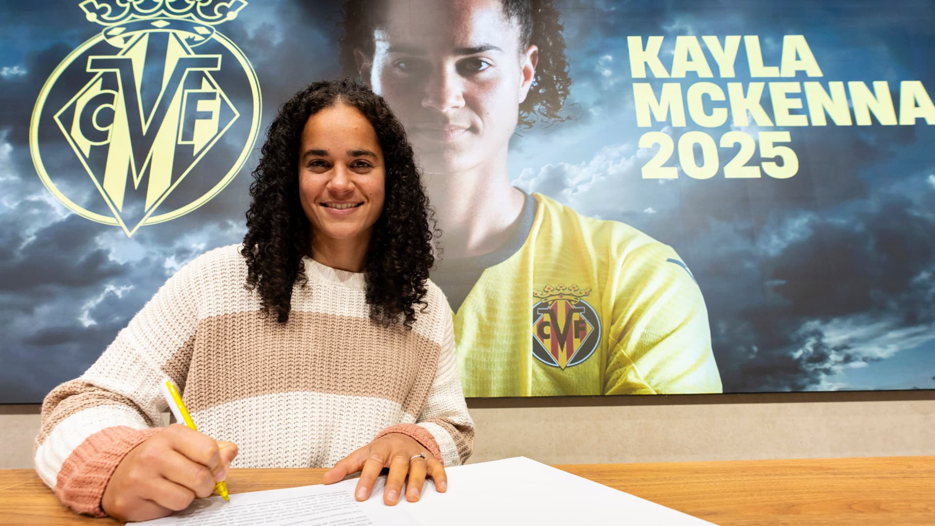 Kayla McKenna, peligro ofensivo hasta 2025