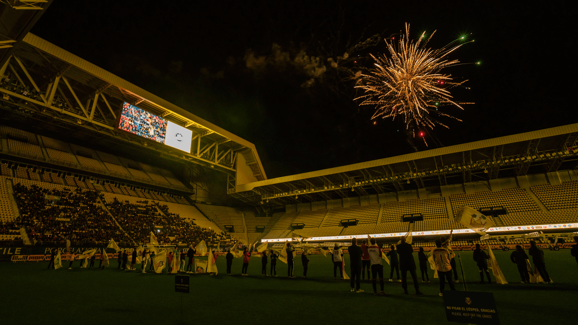 La Cerámica recibe a los participantes de la Yellow Cup Easter