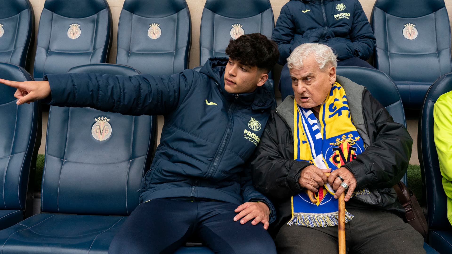 Dos generaciones unidas gracias a Endavant Igualtat