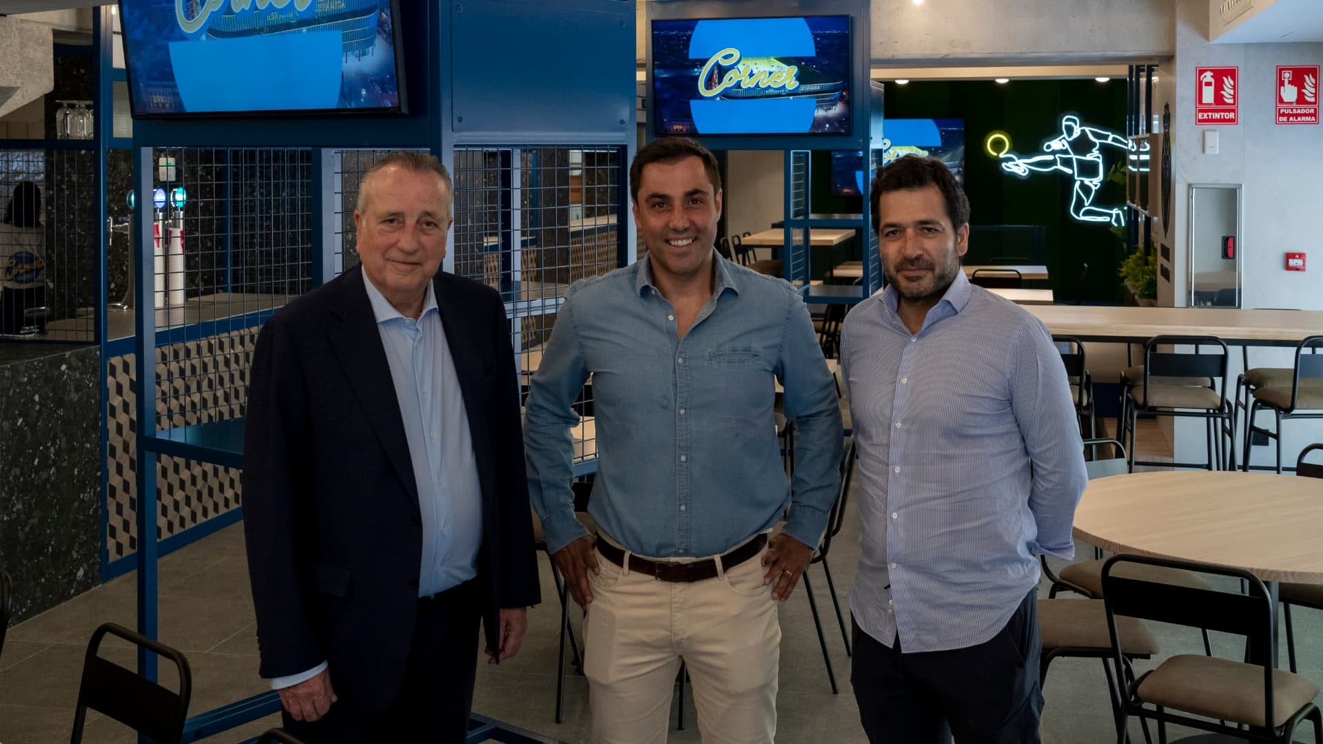 El Corner Sports Bar abre sus puertas