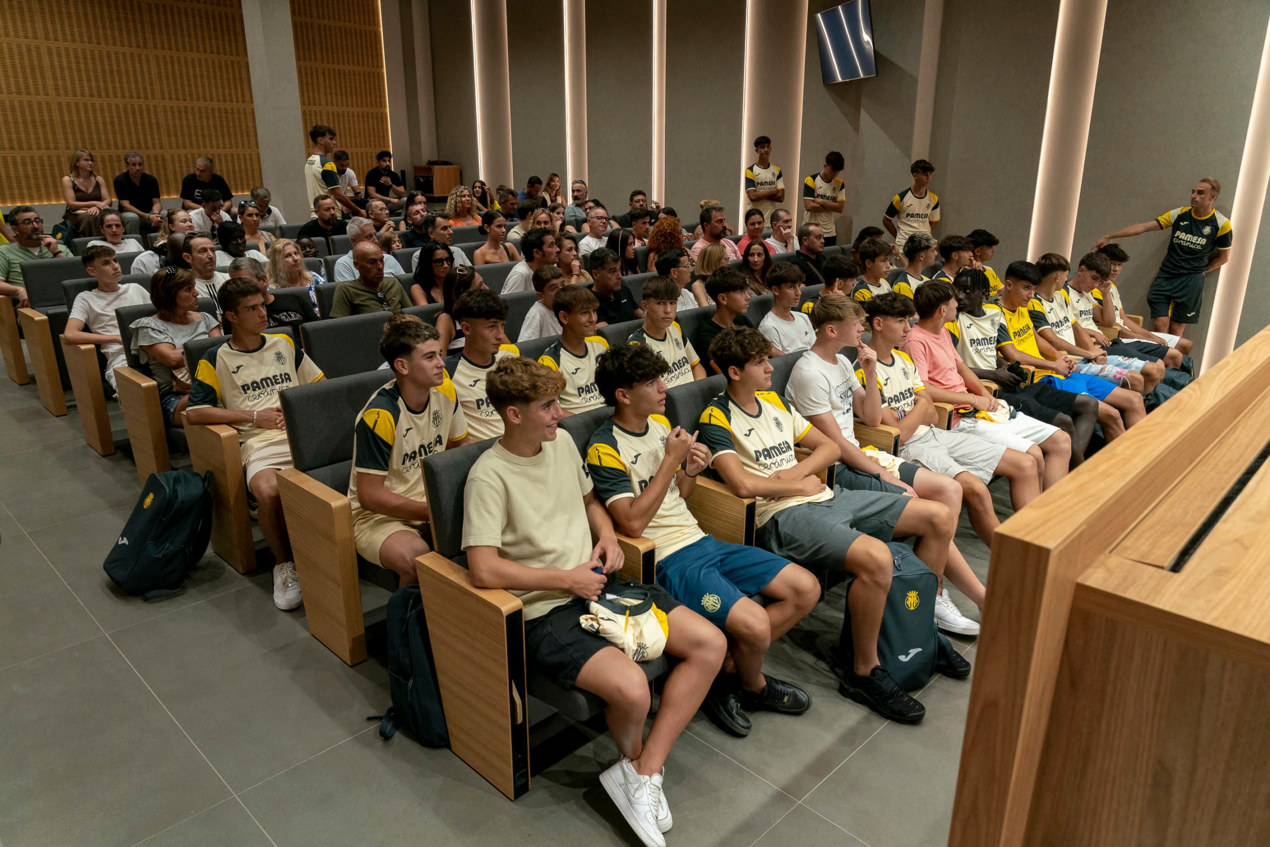 20240805-BienvenidaFutbolBase-027