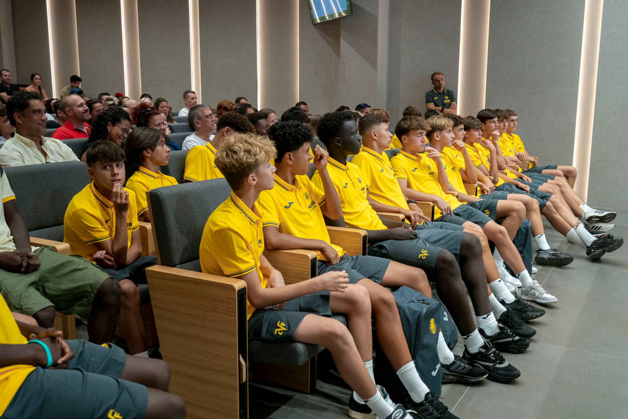 20240807-BienvenidaFutbolBase-042