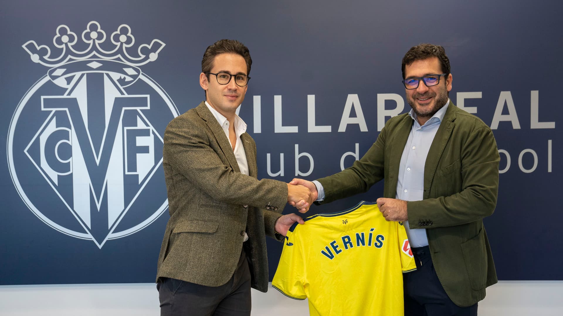 El Villarreal CF y Vernís siguen de la mano