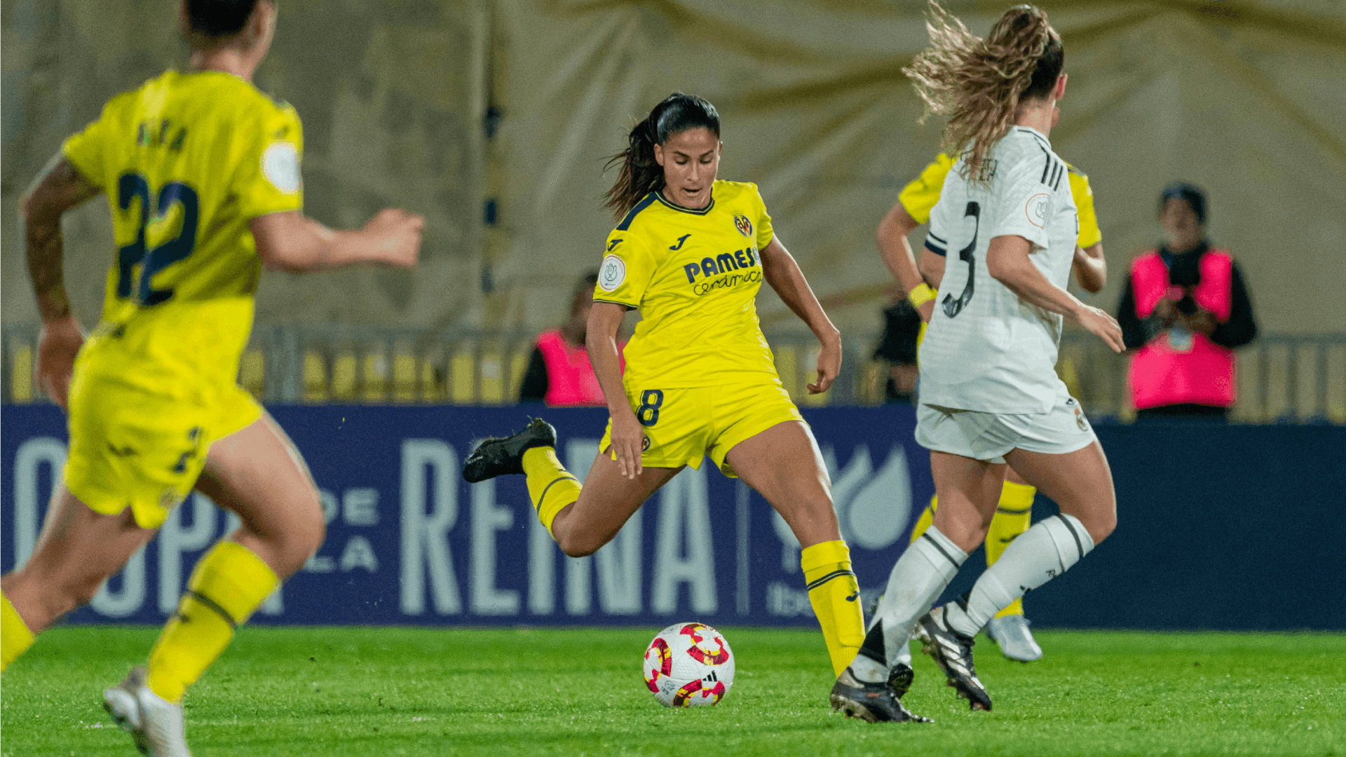 Las groguetes se despiden con honor de la Copa